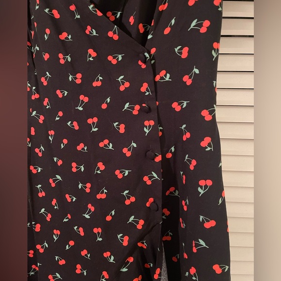 NWOT- ASOS Black Cherry Wrap Dress US Size 8 - Picture 5 of 5